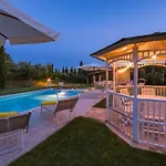 Il Podere Di Fi 8, Emma Villa *