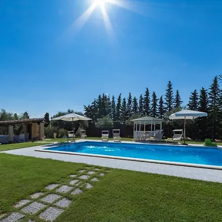 Il Podere Di Fi 8, Emma Torre San Patrizio